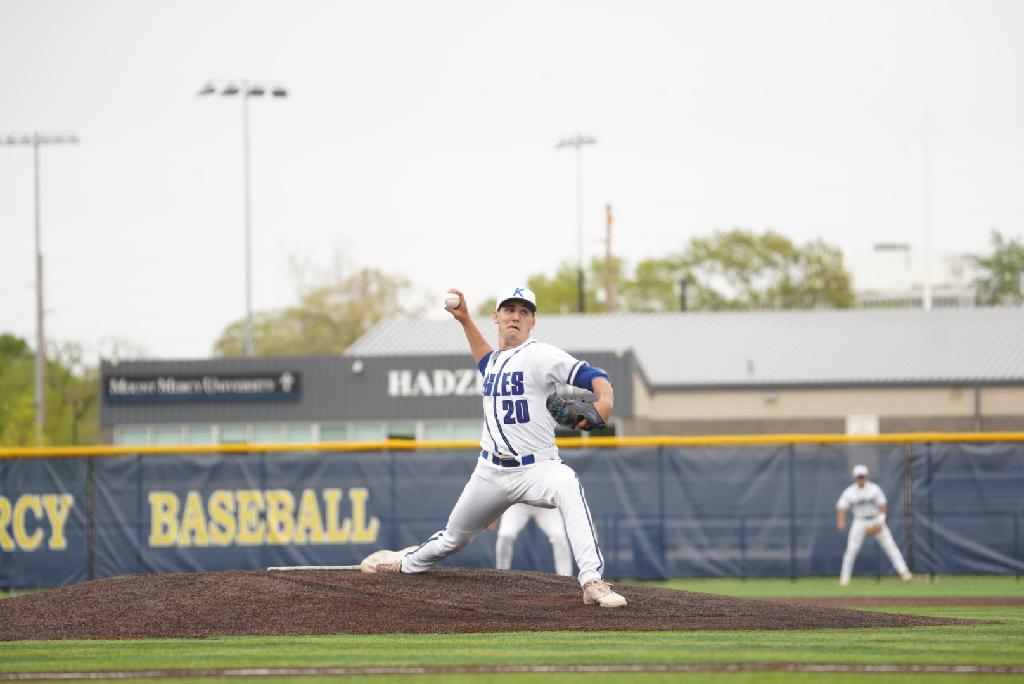 No.20 Eagles bop DMACC in regional semifinals