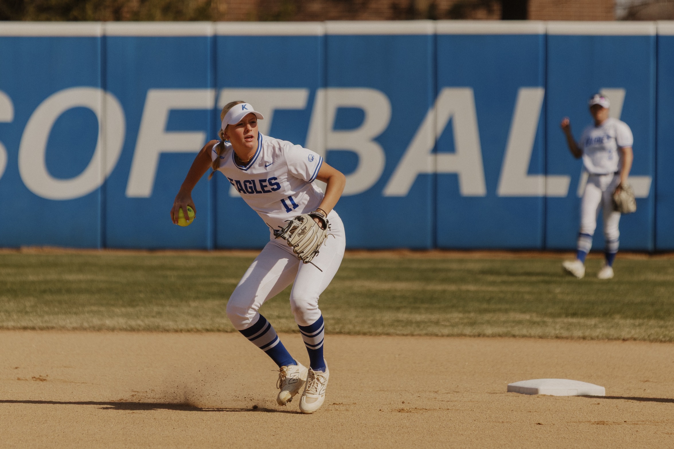#4 Eagles Walk It Off, Then Run Away with Sweep of No. 22 Iowa Central