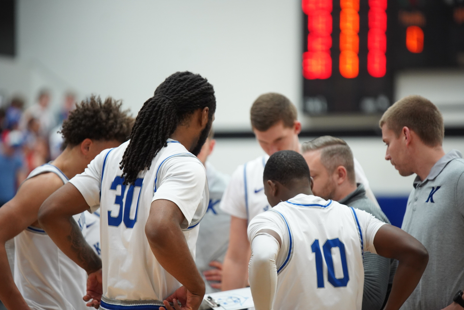 NO.13 KCC MEN SLAY DMACC FOR NO.1 SEED
