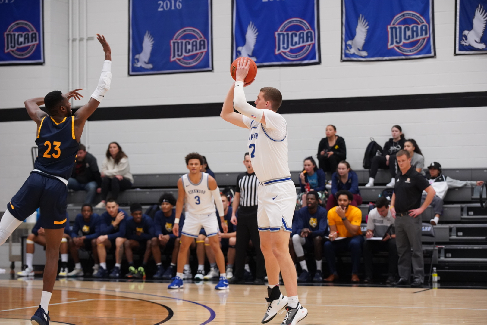 NO.15 EAGLES KNOCK OFF ELLSWORTH