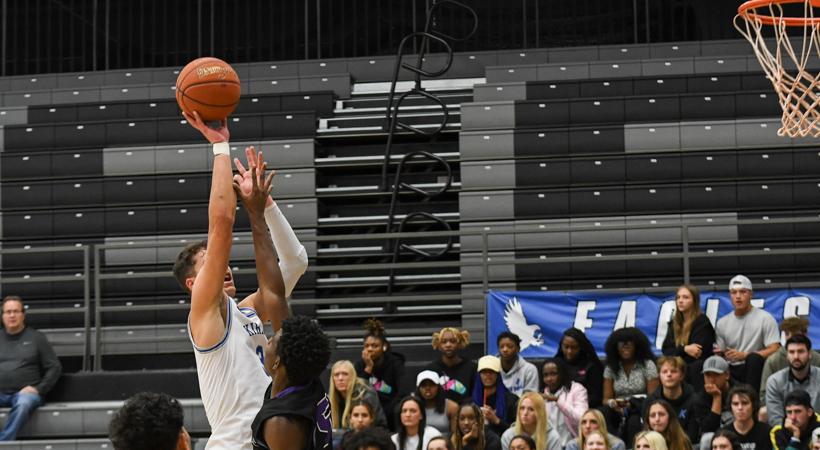 NO.8 EAGLES NIP SPOON RIVER