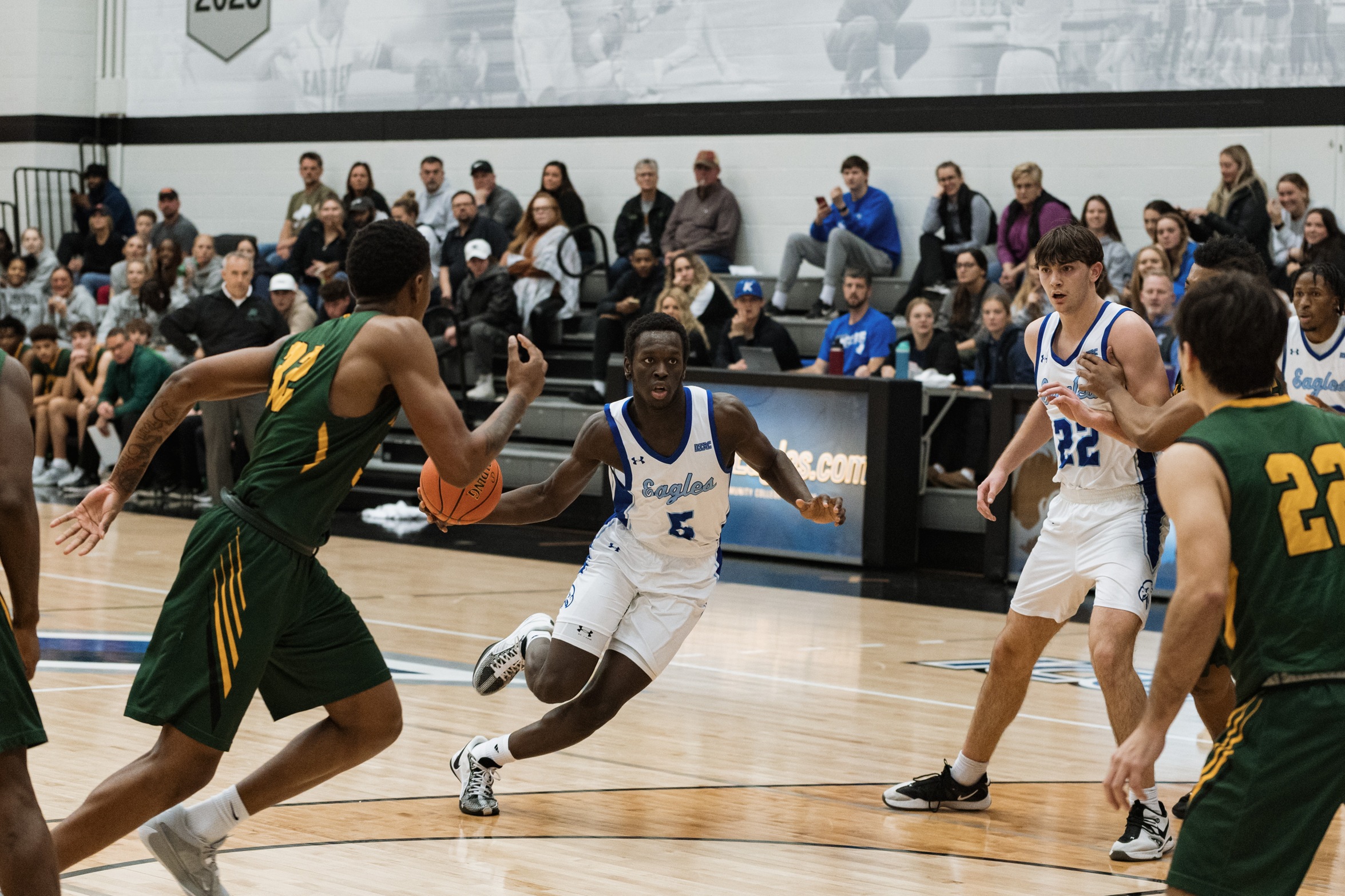 #10 Eagles Fall Short at #4 DMACC