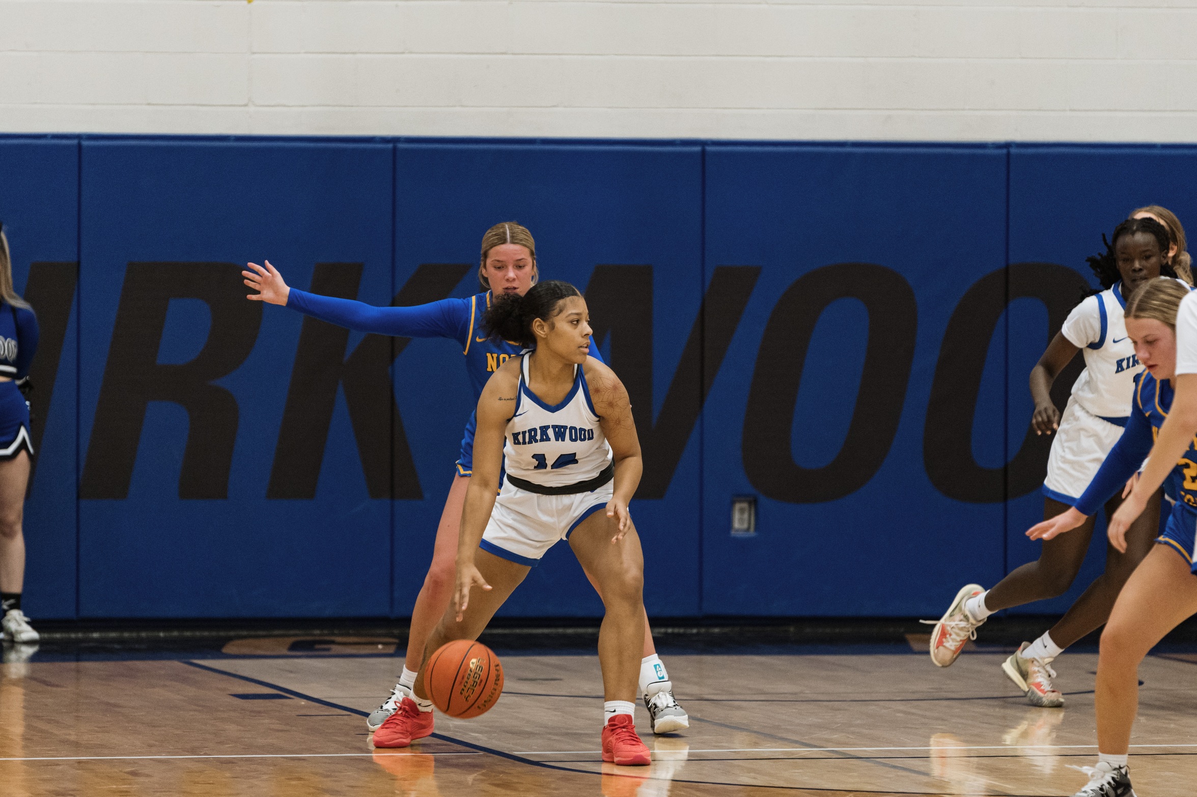 #4 Eagles Beat Blackhawks on Sophomore Day